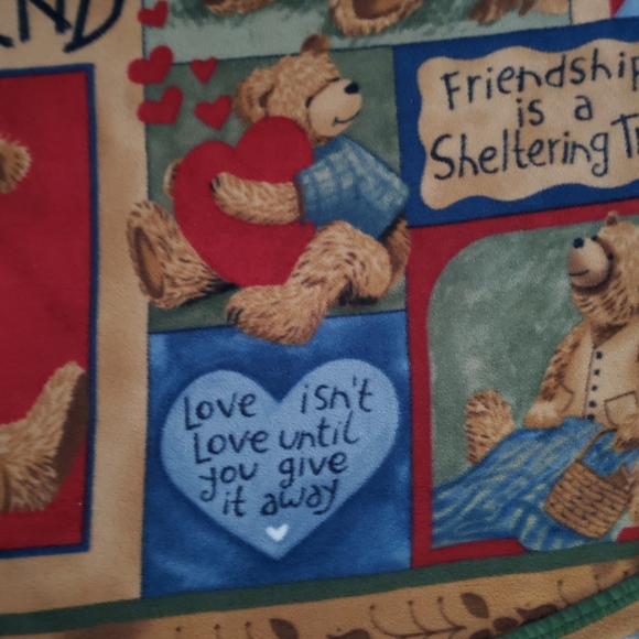 Teddy bear throw - Picture 3 of 5